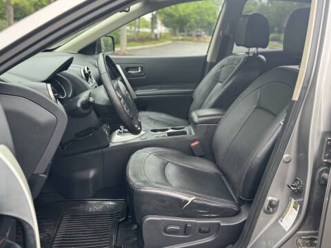 2013 Nissan Rogue SV w/SL Package