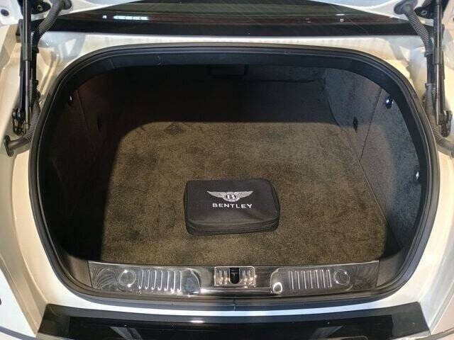 2018 Bentley Flying Spur 37