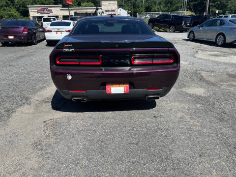 2020 Dodge Challenger SXT