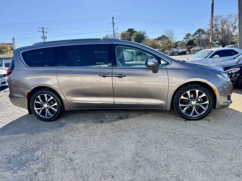 2017 Chrysler Pacifica Limited