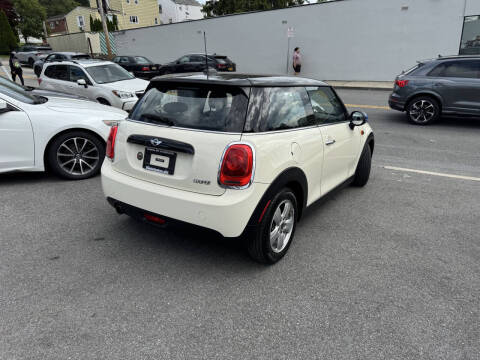 2017 MINI Hardtop 2 Door Cooper