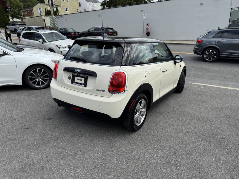 2017 MINI Hardtop 2 Door Cooper