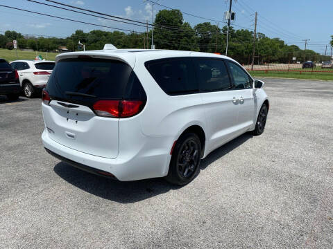 2020 Chrysler Pacifica Touring