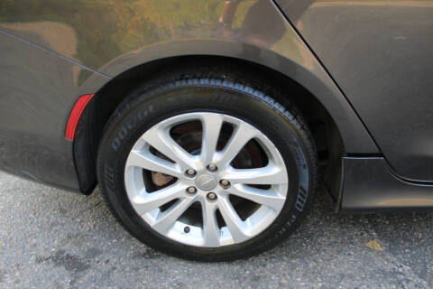 2016 Chrysler 200 Limited