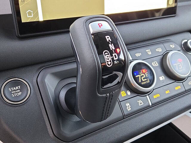 2025 Land Rover Defender 110 P400 S