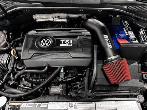 2017 Volkswagen Golf R 4Motion