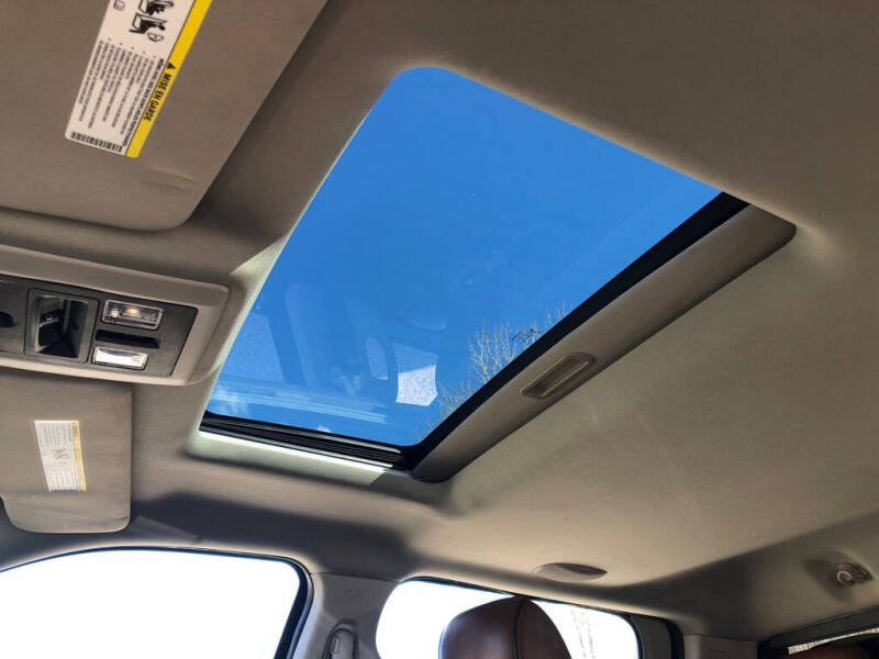 2013 RAM 1500 Laramie Longhorn