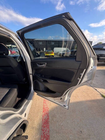 2017 Ford Edge SE