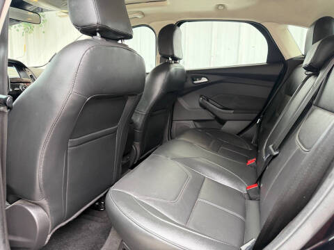 2017 Ford Focus Titanium