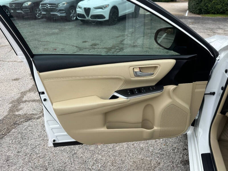 2017 Toyota Camry XLE