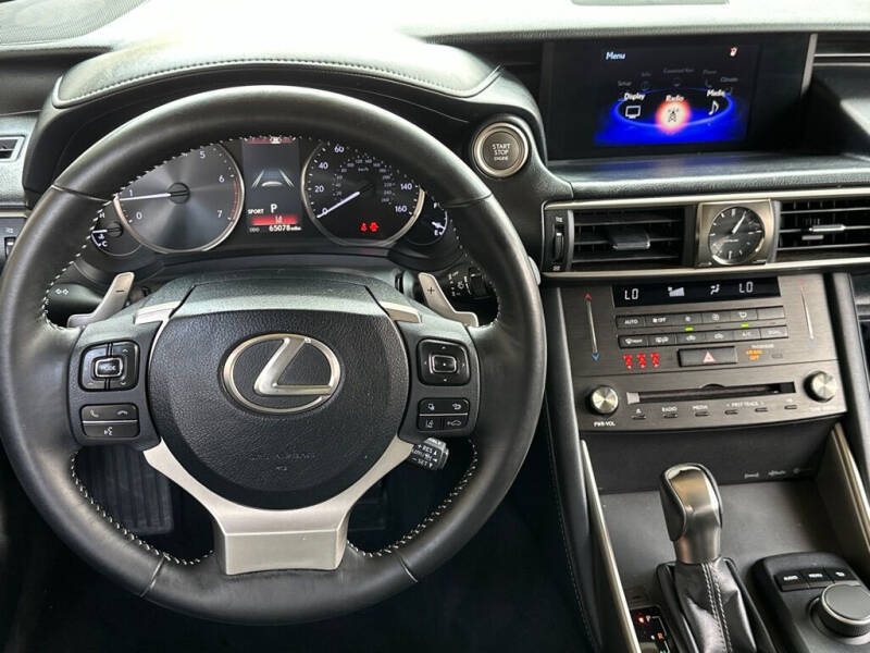 2019 Lexus IS 300