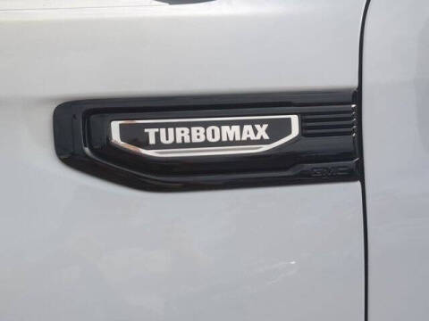 2026 GMC Sierra 1500 Elevation Standard