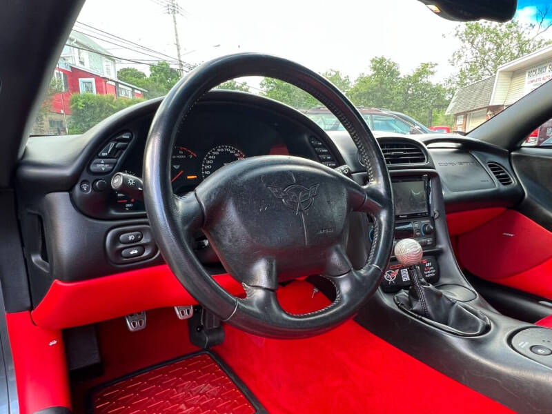 2004 Chevrolet Corvette