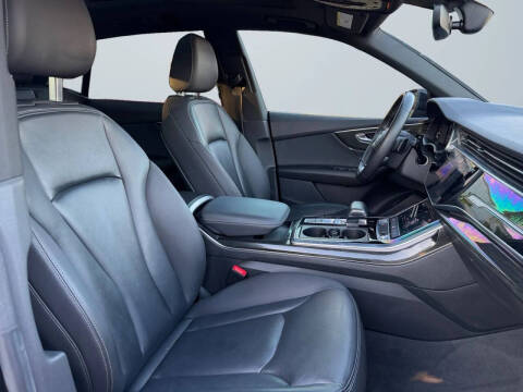 2019 Audi Q8 quattro Premium 55 TFSI