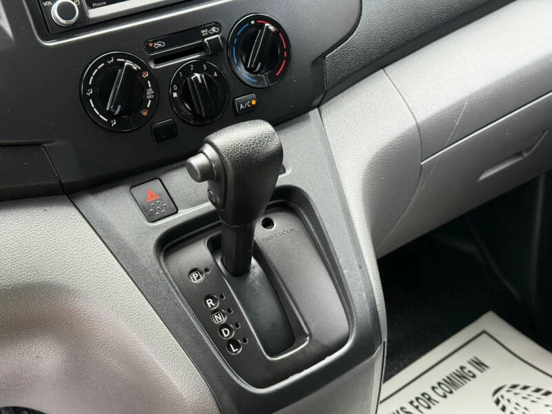 2020 Nissan NV200