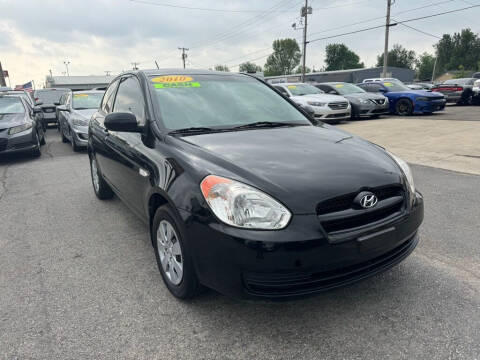 2010 Hyundai Accent Blue