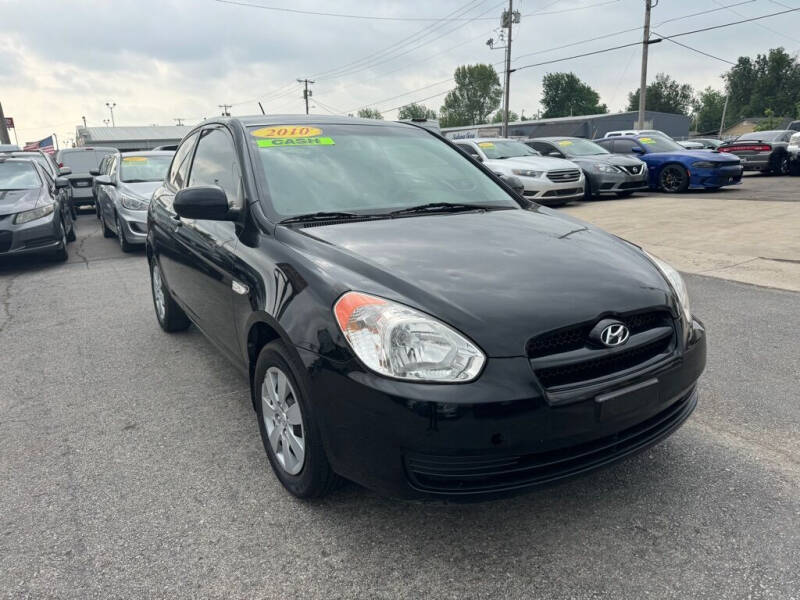 2010 Hyundai Accent Blue