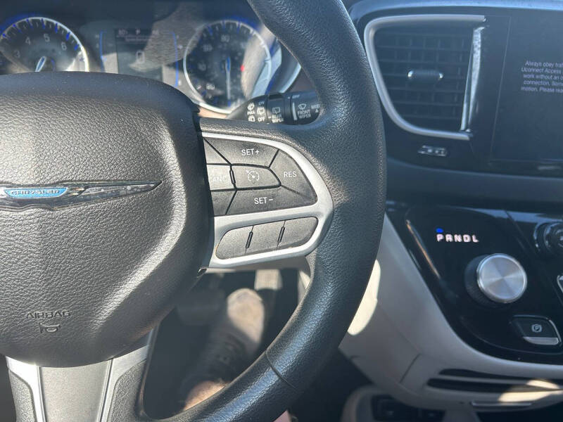 2017 Chrysler Pacifica Touring
