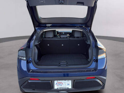 2026 Nissan LEAF Platinum+