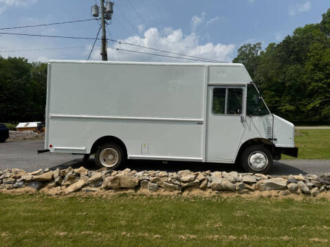 2022 Freightliner MT45 Chassis