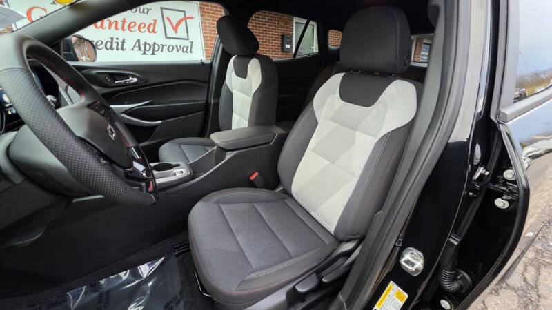 2024 Chevrolet Trax RS