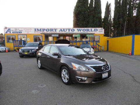 2013 Nissan Altima for sale at Import Auto World in Hayward CA