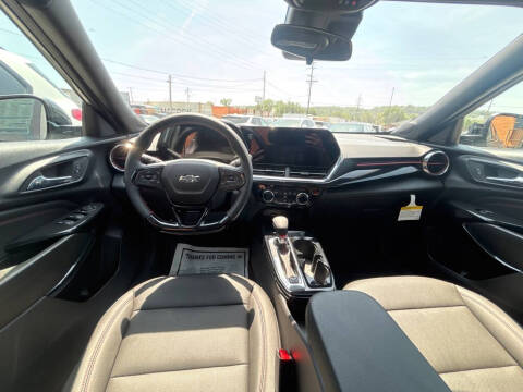 2025 Chevrolet Trax RS