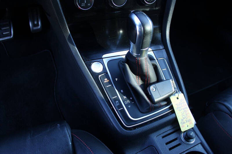 2016 Volkswagen Golf GTI