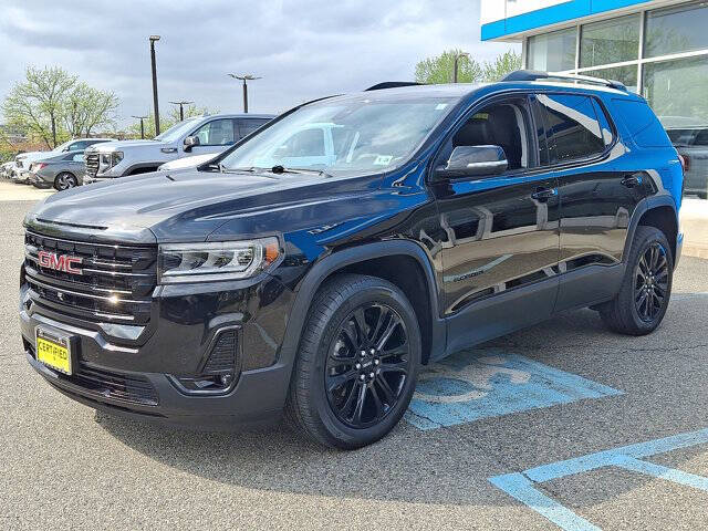 2023 GMC Acadia SLT