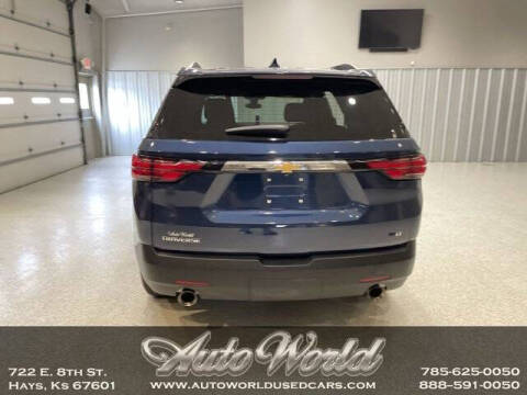 2023 Chevrolet Traverse LT Cloth