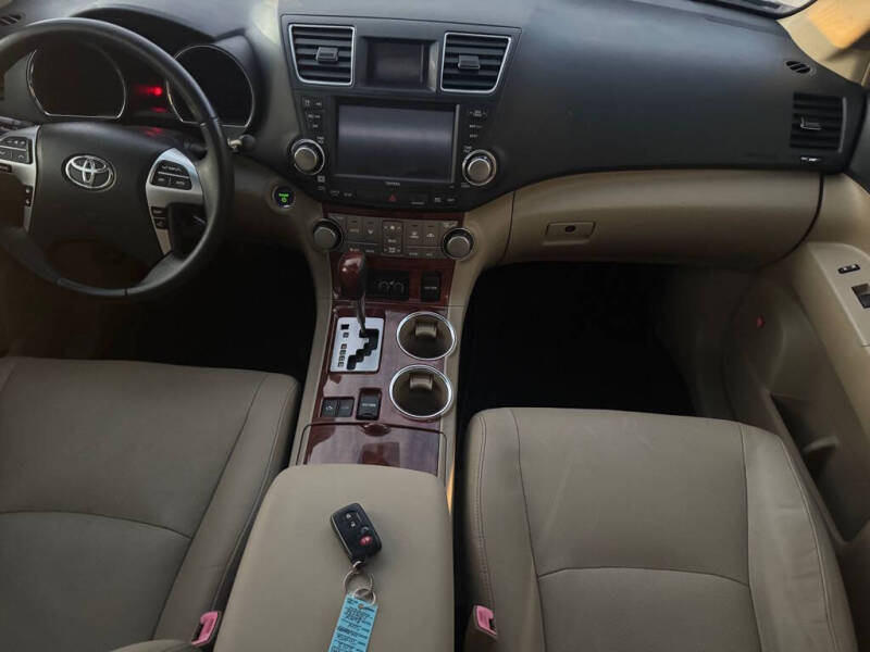 2012 Toyota Highlander Hybrid Limited