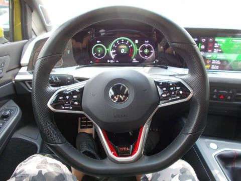 2022 Volkswagen Golf GTI Autobahn