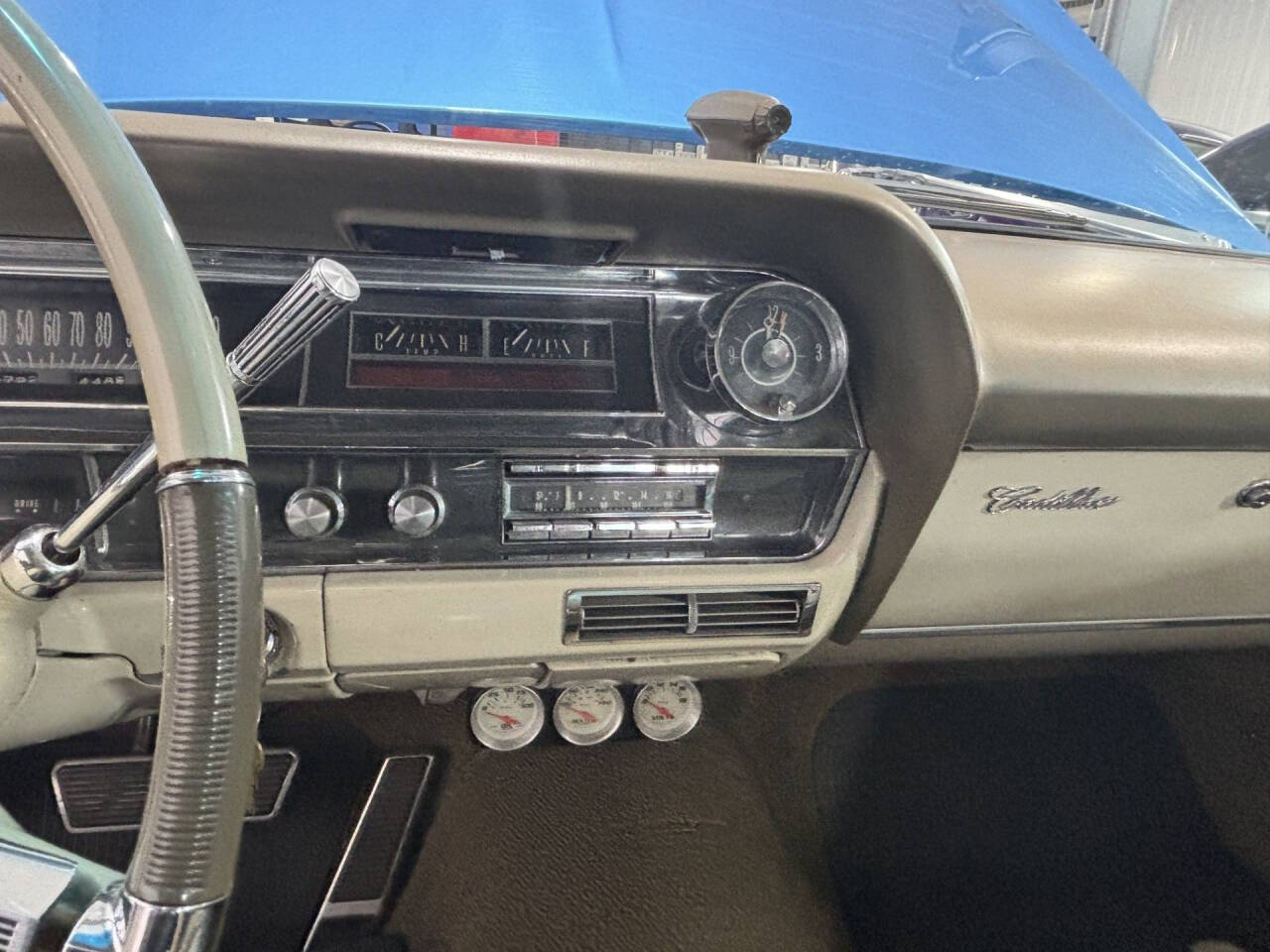 1963 Cadillac DeVille 30
