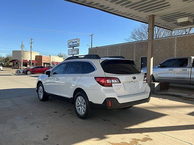 2019 Subaru Outback 2.5i