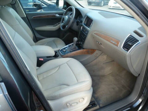 2012 Audi Q5 3.2 quattro Premium Plus