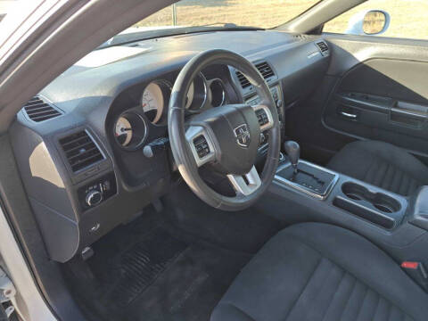 2013 Dodge Challenger SXT