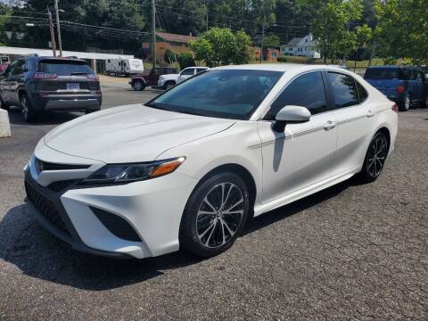 2018 Toyota Camry for sale at John's Used Cars in Hickory NC