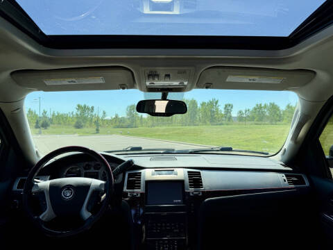 2014 Cadillac Escalade ESV Luxury