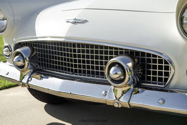 1956 Ford Thunderbird