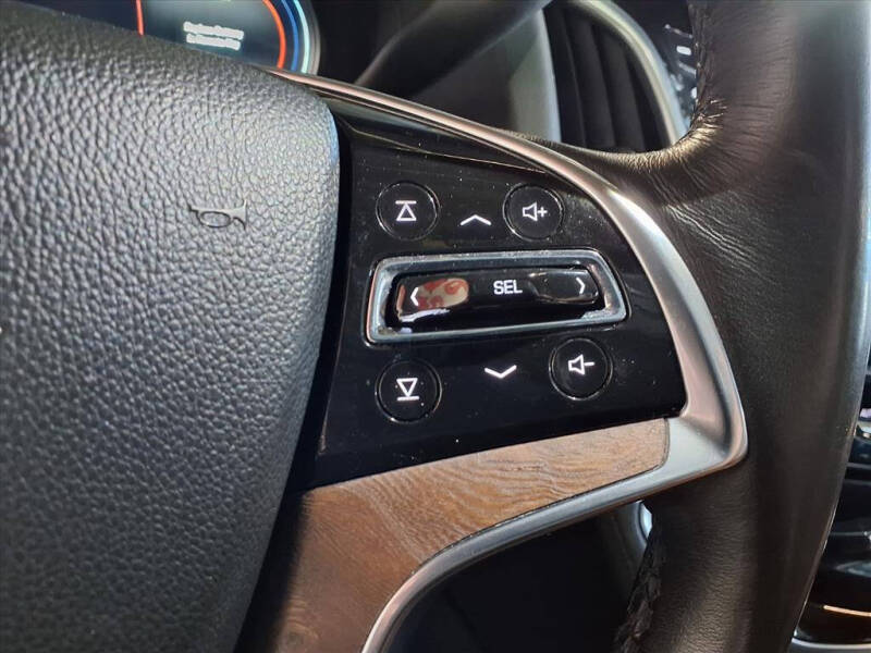 2019 Cadillac Escalade Luxury