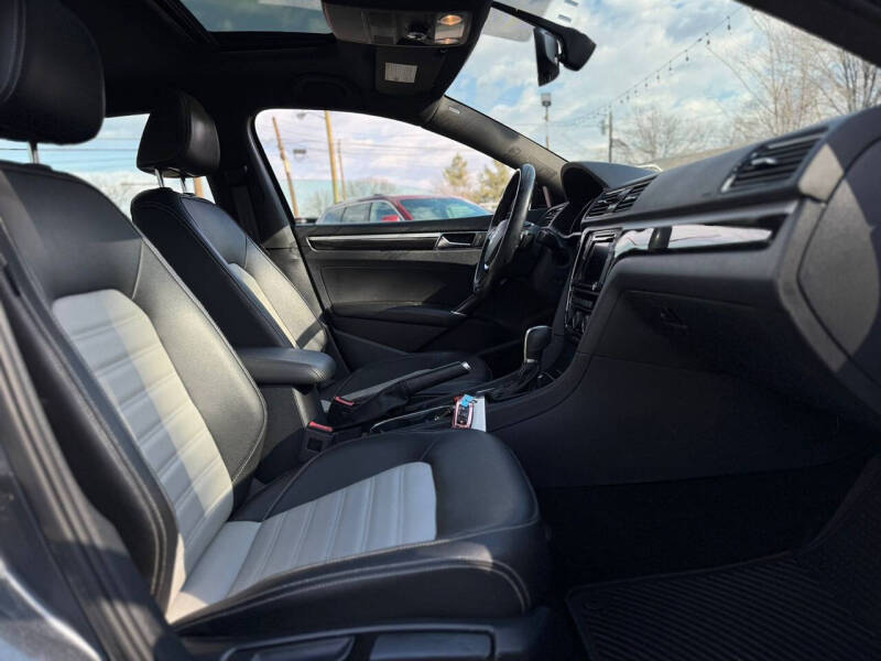 2018 Volkswagen Passat V6 GT