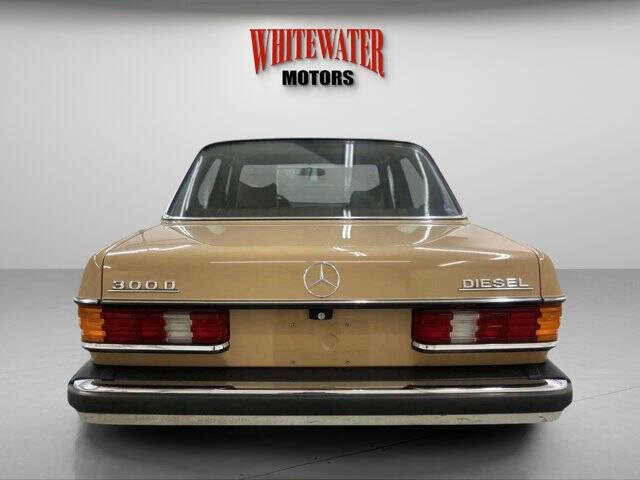 1977 Mercedes-Benz 300-Class