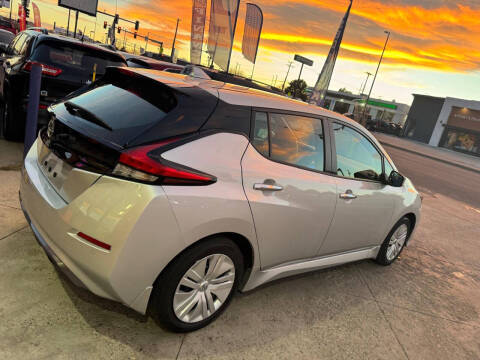 2025 Nissan LEAF S
