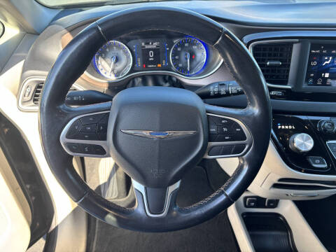 2018 Chrysler Pacifica Touring L