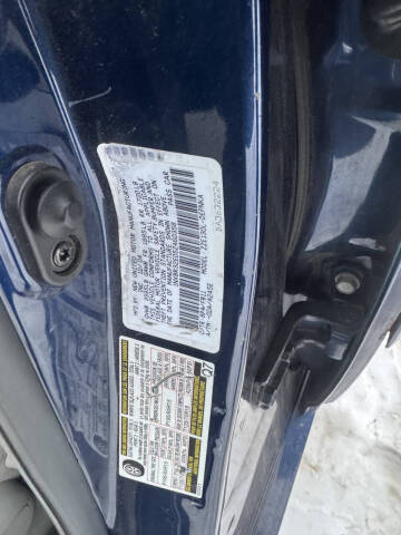 2005 Toyota Corolla LE