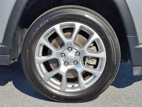 2023 Jeep Compass Latitude Lux
