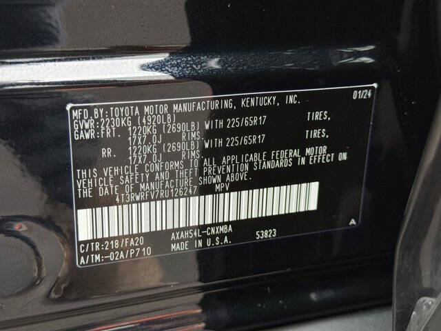 2024 Toyota RAV4 Hybrid XLE