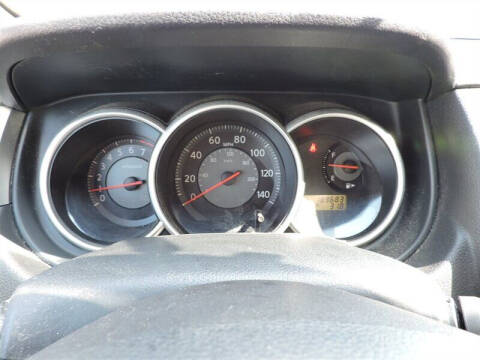 2009 Nissan Versa 1.8 S