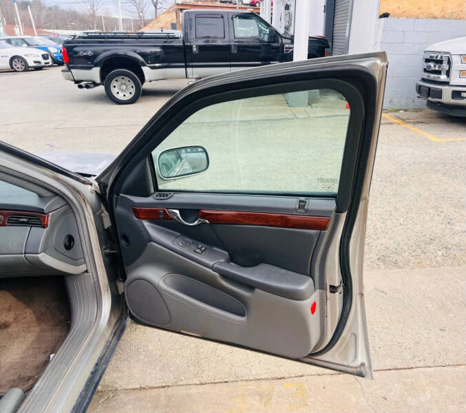 2004 Cadillac DeVille