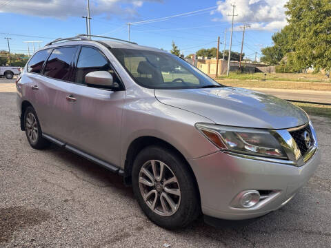 2014 Nissan Pathfinder SV